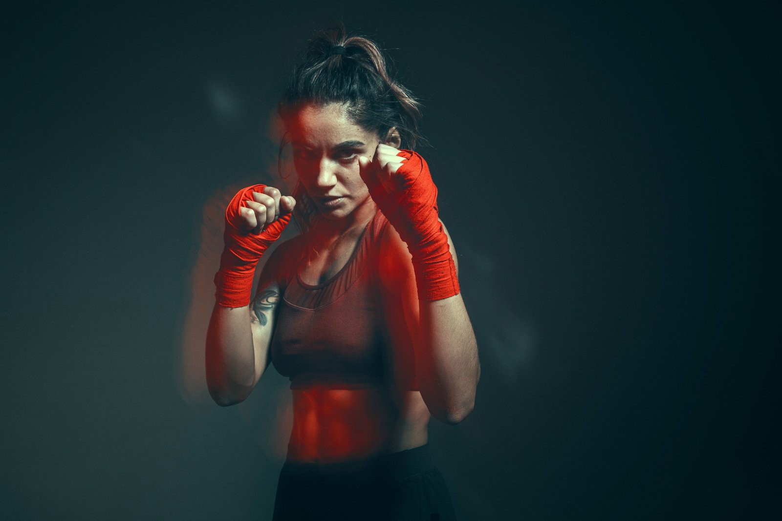 Close,Portrait,Of,A,Female,Mixed,Martial,Arts,Fighter,With